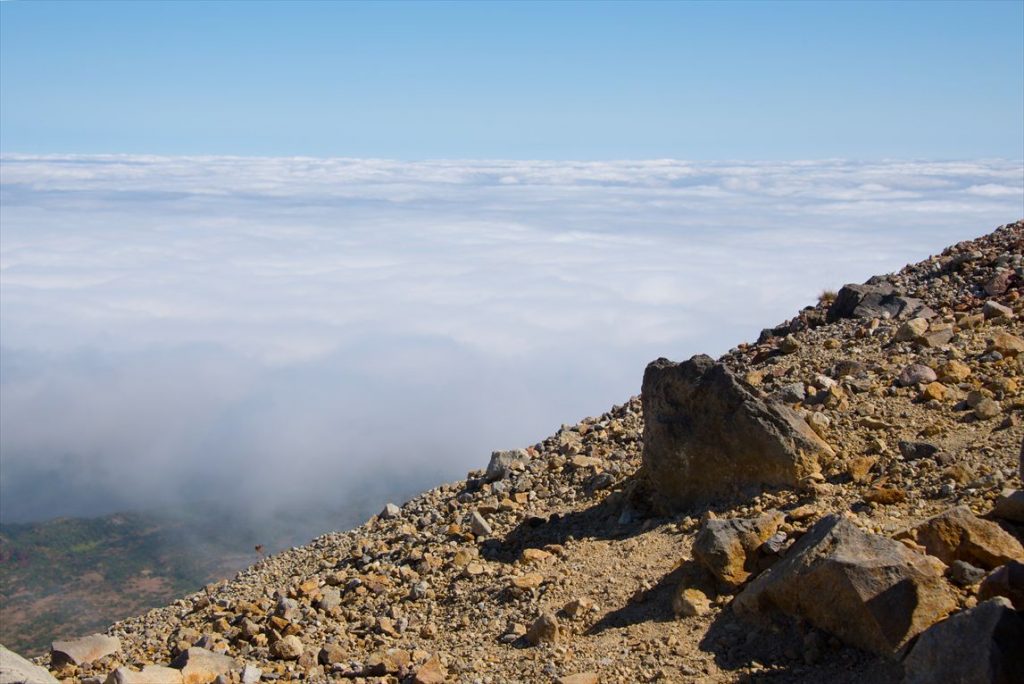 雲上ドライブの次は登山、天体観測はいかが？地上の楽園「浄土平」を満喫