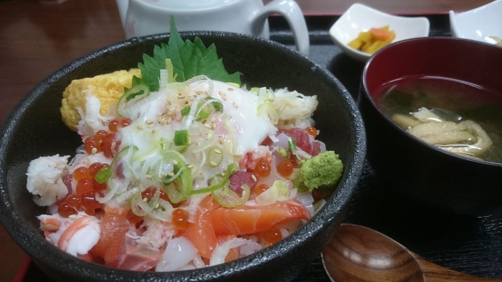 海鮮和食処くろさか