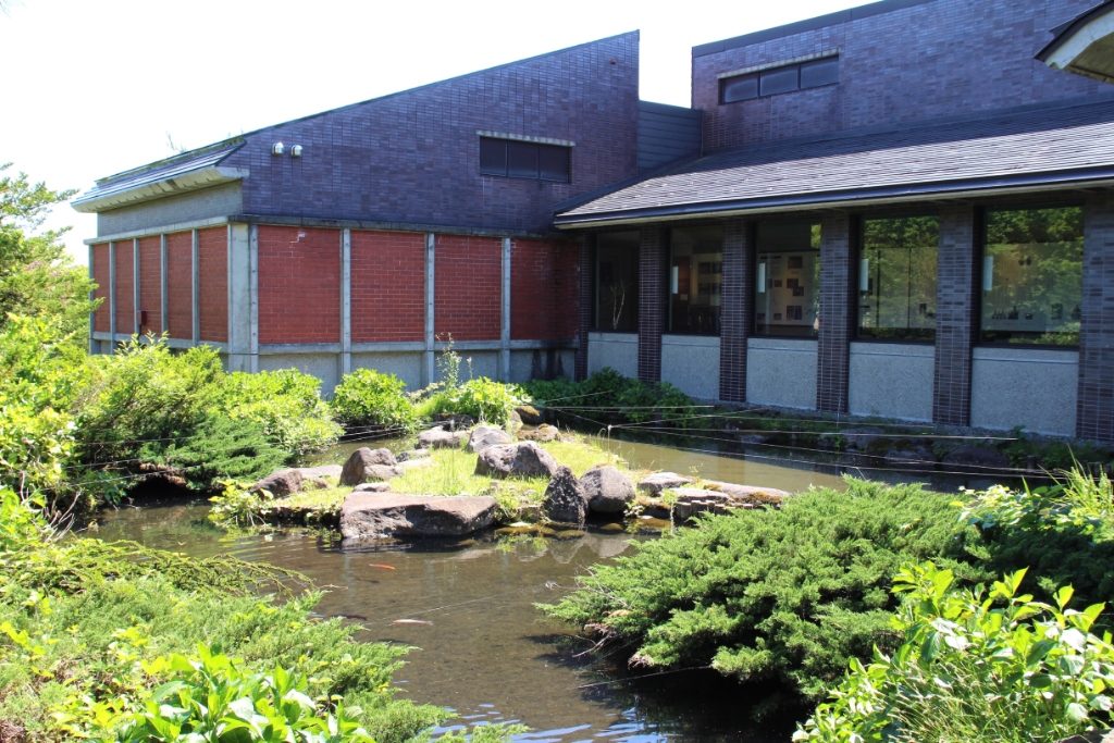 磐梯山慧日寺資料館外観