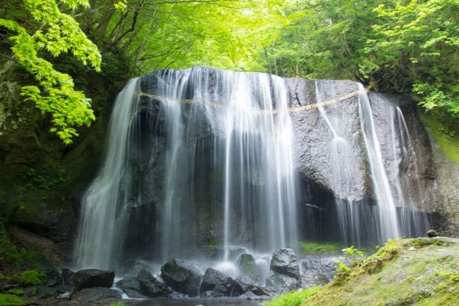 手付かずの自然が美しい！福島の名瀑、達沢不動滝