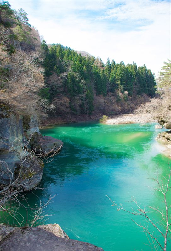 塔のへつり